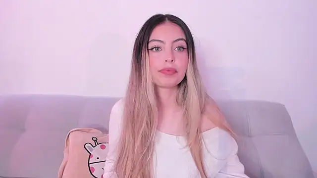 Fernanda aaaa online show from April 2026 02:23:02 PM