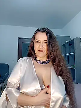 Angela swet online show from April 2026 03:31:02 PM