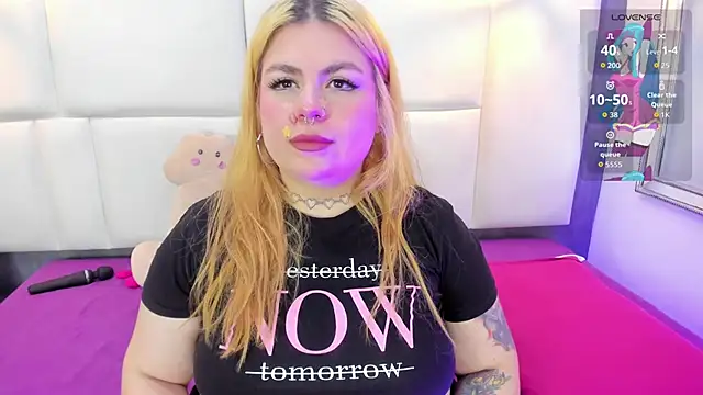 Martina armos online show from April 2026 01:33:02 PM