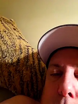 Snapshot of Martin_dick78 chatting on February 2026 01:36:01 AM Martin dick78 online show from February 2026 01:36:01 AM