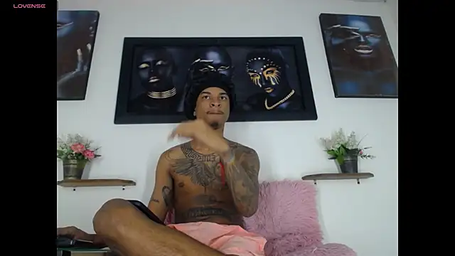 Tatoo Noah online show from April 2026 01:16:02 PM