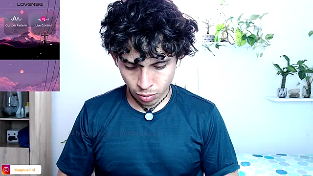 Magnuz Col online show from April 2026 04:00:02 PM