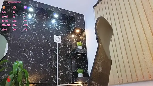 mister eithan online show from April 2026 02:37:02 AM