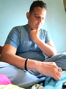 THONETE online show from April 2026 12:47:01 AM