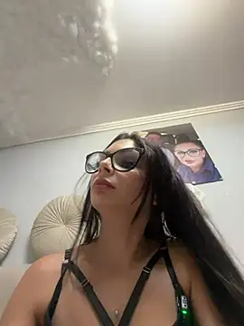 HiddendesireXO01 online show from July 2026 07:13:01 PM