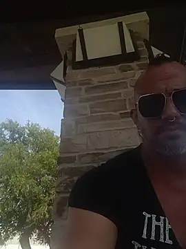 Snapshot of daddydonkey84 chatting on July 2026 08:56:02 PM daddydonkey84 online show from July 2026 08:56:02 PM