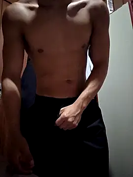 Snapshot of Sfd05 chatting on March 2026 10:02:02 PM Sfd05 online show from March 2026 10:02:02 PM