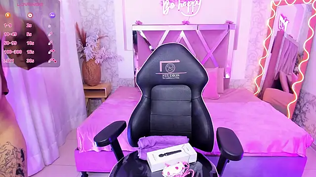 JENNA TAY1 online show from April 2026 07:06:02 PM