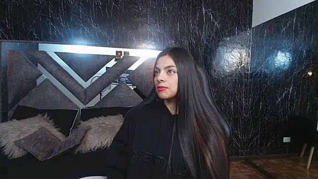 TiffanyMartinez online show from February 2026 11:49:01 AM