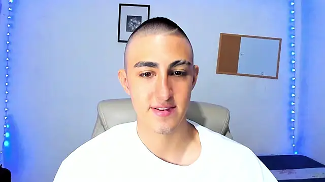 babyted272 online show from April 2026 08:09:02 PM