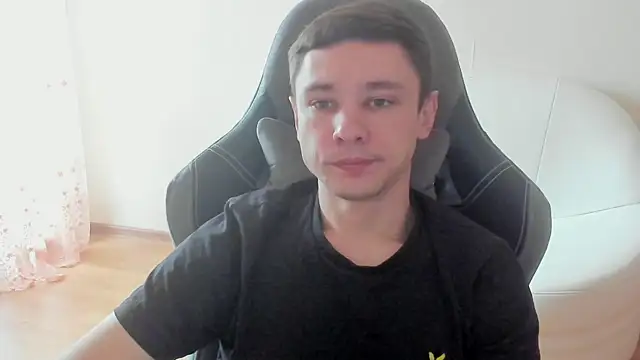 Alexmansuper online show from April 2026 10:20:02 AM