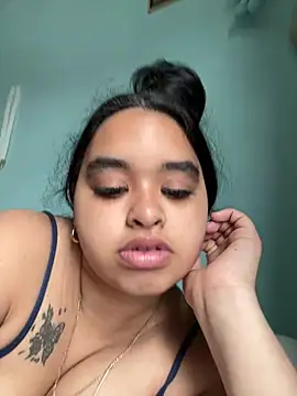 Aloyenita online show from May 2026 10:53:02 AM