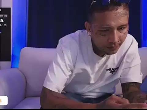 blackout9703 online show from February 2026 02:38:01 AM