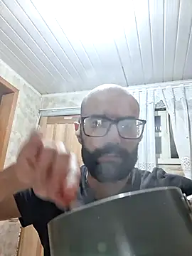 Robsonitj90 online show from May 2026 01:13:01 AM