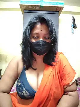 Curvy Trisha online show from June 2026 07:49:02 PM