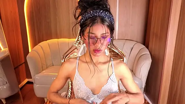 Alina b  online show from March 2026 08:16:02 PM