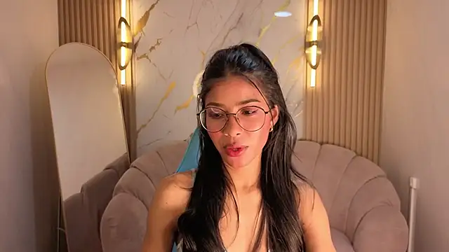 Alina b  online show from April 2026 12:53:02 PM