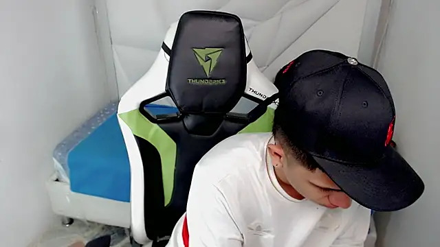 Black diamondd  online show from February 2026 01:17:01 PM