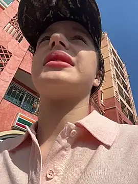 MiaTee online show from March 2026 02:16:02 AM