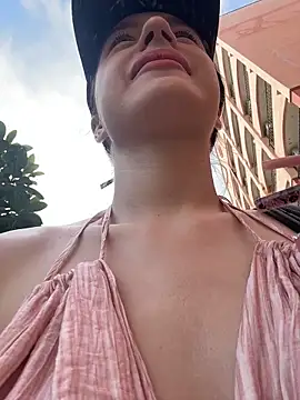 MiaTee online show from March 2026 02:26:01 AM