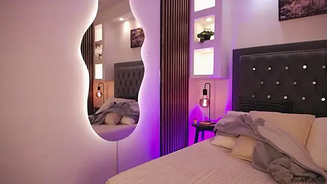 Fancy Vixen online show from March 2026 03:25:02 AM