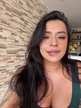 Snapshot of foxxy_lover chatting on February 2026 06:45:01 PM foxxy lover online show from February 2026 06:45:01 PM