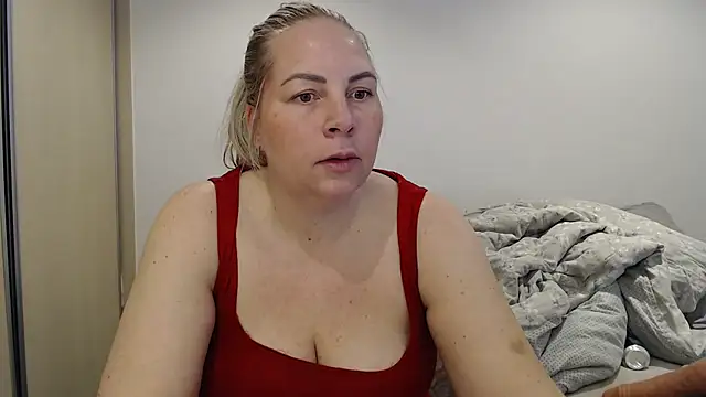 Amanda Norsk online show from April 2026 10:01:02 AM