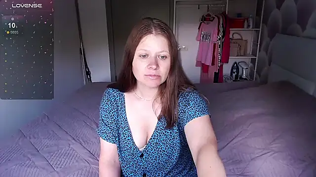 Aleksasamuii online show from July 2026 07:23:01 AM