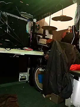 AllucyLu online show from February 2026 11:09:02 AM