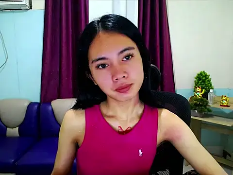 Snapshot of devine_goddess chatting on May 2026 04:35:01 PM devine goddess online show from May 2026 04:35:01 PM
