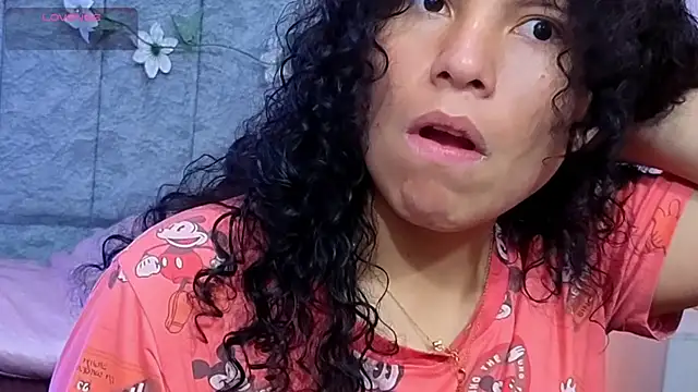 Zoe-yanin online show from February 2026 11:37:02 AM