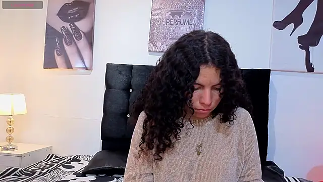 Zoe-yanin online show from February 2026 07:20:02 PM