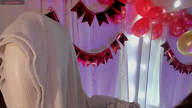 Victoria-swan online show from April 2026 12:19:02 PM