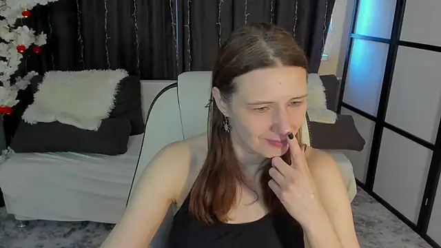 Kathrine Meyer online show from April 2026 02:12:02 AM