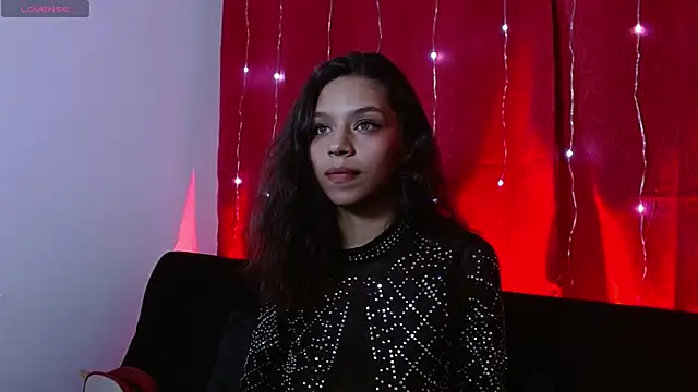 Snapshot of Ambersweet_At chatting on March 2026 04:40:01 AM Ambersweet At online show from March 2026 04:40:01 AM