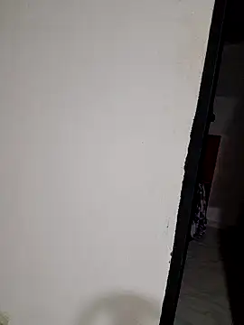 Cris18sexy online show from March 2026 03:28:01 PM