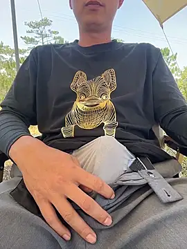 Tony-tran online show from April 2026 04:22:01 AM