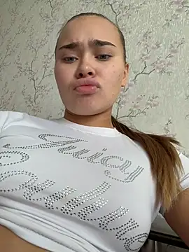 MonicaWestt online show from July 2026 07:57:01 AM