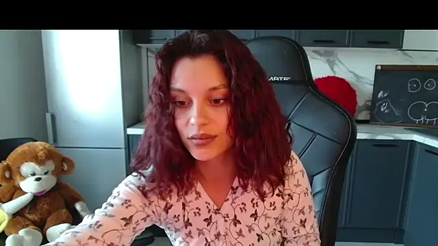 Eva Avea online show from June 2026 09:46:02 AM