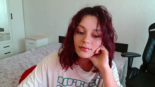 Eva Avea online show from June 2026 11:43:02 AM