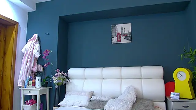 Angel-Kisss online show from April 2026 04:10:02 AM