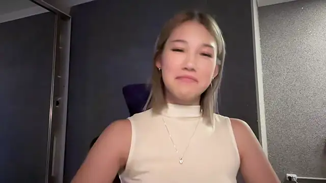 lilXdomiii online show from March 2026 01:15:01 PM