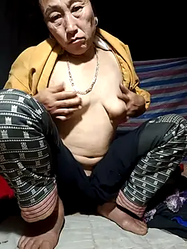 Ami-su online show from March 2026 04:45:01 PM