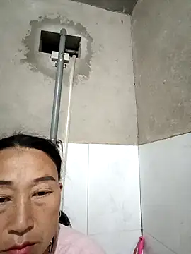 Ami-su online show from April 2026 10:26:01 PM