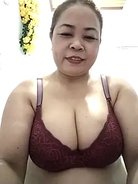 Baby-bigtits2026 online show from April 2026 10:19:02 AM