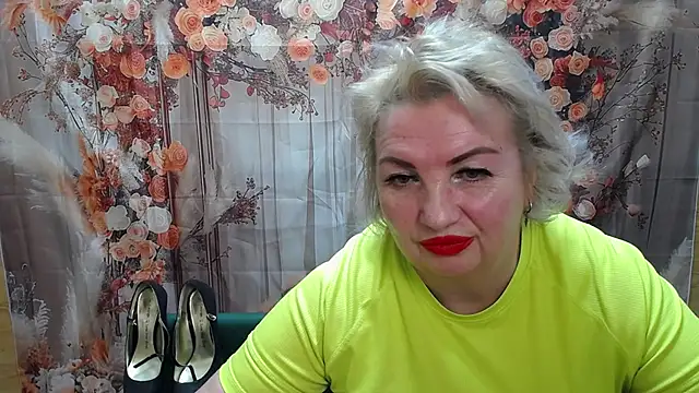 RenataDaster online show from April 2026 05:11:01 PM