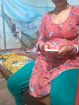 Sexy kiran002 online show from April 2026 04:16:01 PM