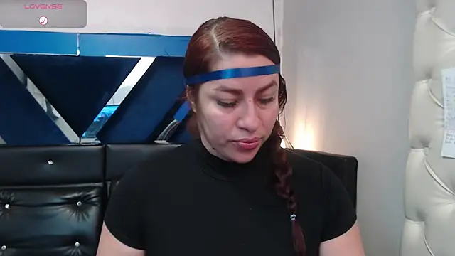 Snapshot of Alison-mar chatting on July 2026 07:39:01 PM Alison-mar online show from July 2026 07:39:01 PM