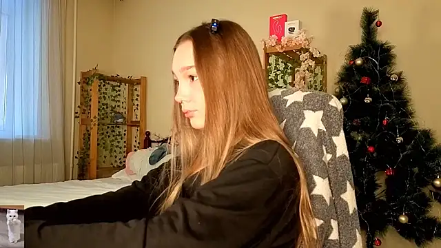 HoneyComfy online show from February 2026 11:08:02 AM