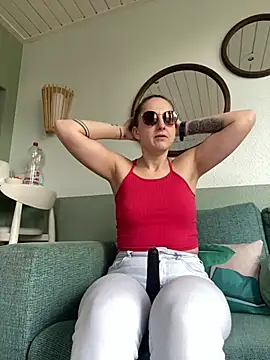 PicNic69x online show from April 2026 12:50:02 PM